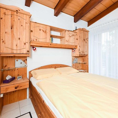 Ferienwohnung Captain Flints Schatz Бензерзил Екстериор снимка